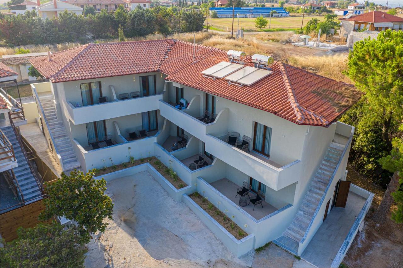 Rigas Supreme Hospitality Aparthotel Afytos Exterior photo